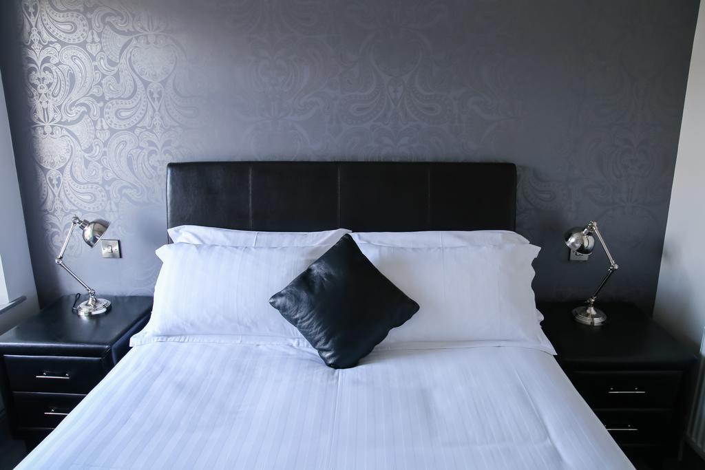 Armorica Hotel Oranmore Bagian luar foto